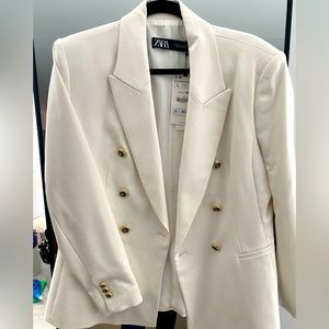 Zara White Blazer (NWT)